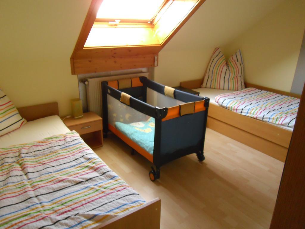 Apartment Guenzblick Ellzee ภายนอก รูปภาพ
