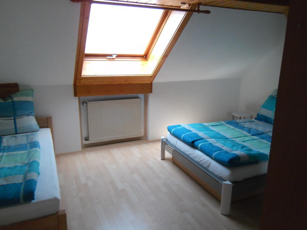 Apartment Guenzblick Ellzee ภายนอก รูปภาพ